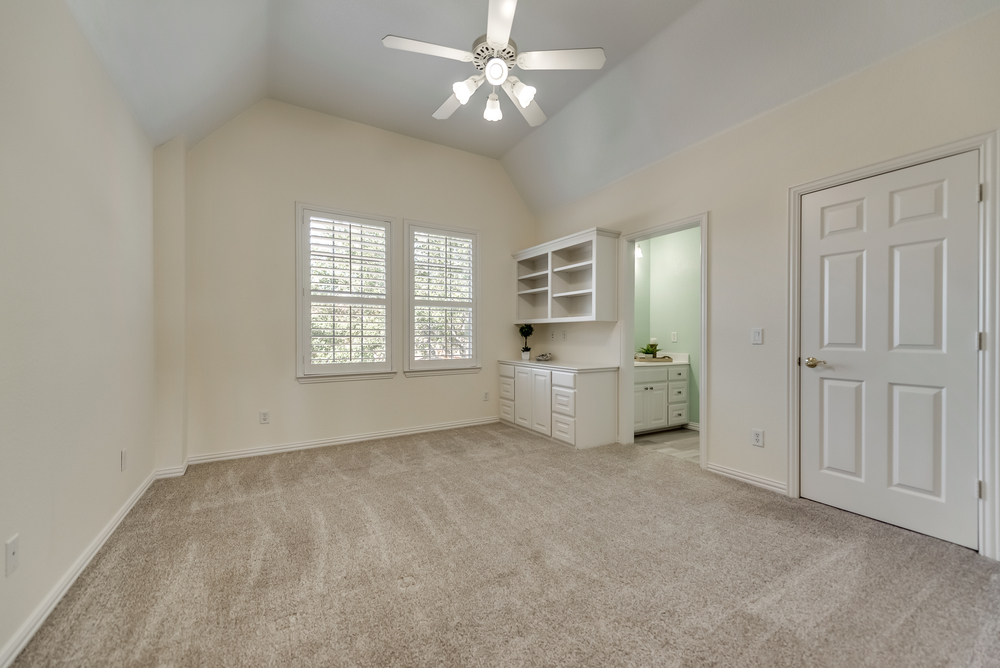    Secondary Bedroom with Jack and Jill Bathroom 