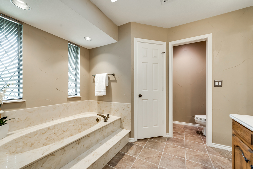    Updated Master Bathroom 