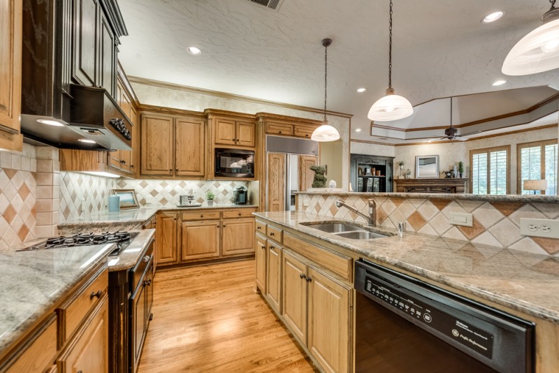    Gourmet Kitchen with Granite Counters and Sub Zero Fridge 
