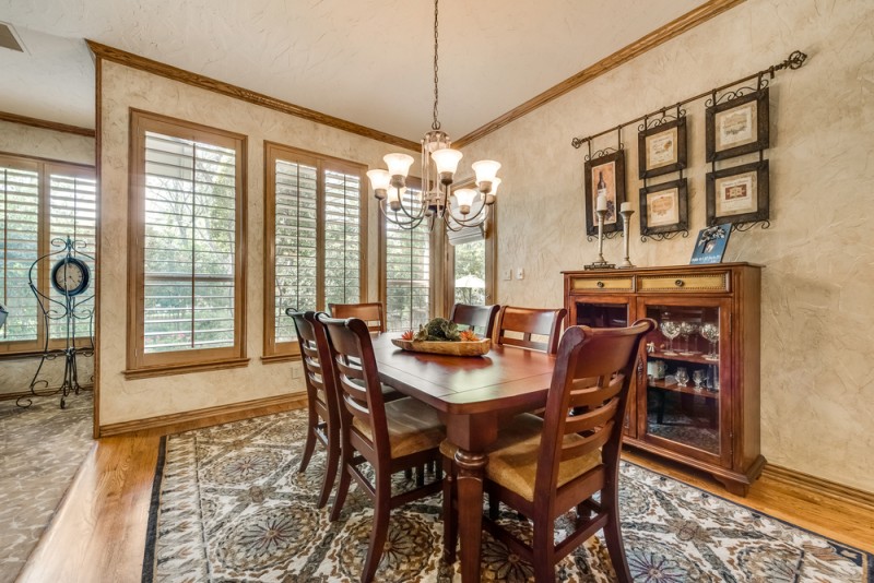    Breakfast Area with Gorgeous Views 