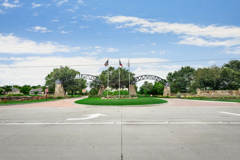    Heritage Ranch Guard Gated Community 