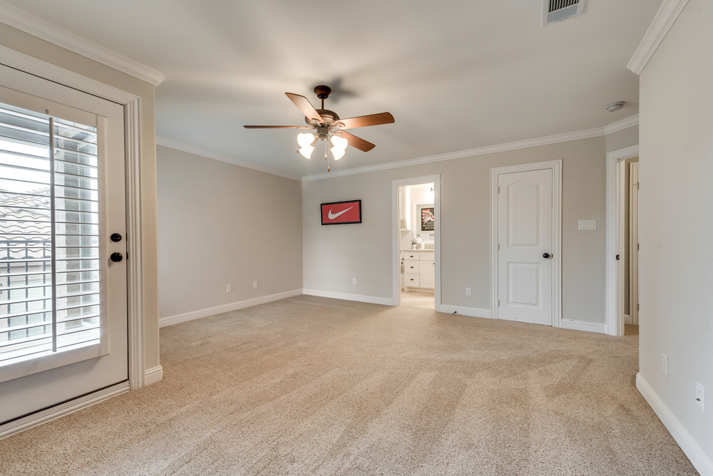    Upstairs Second Guest Suite 