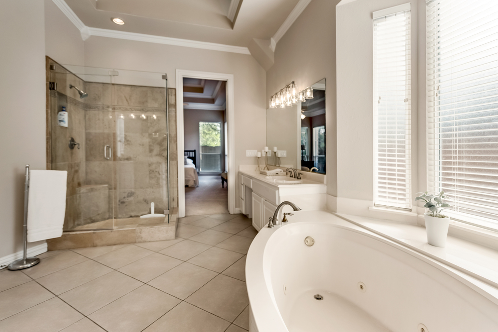    Spa Like Master Bath also features Seamless Glass Shower 