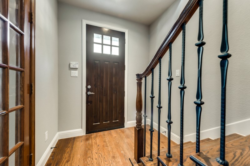      Ft Front Door Opens on First Level 