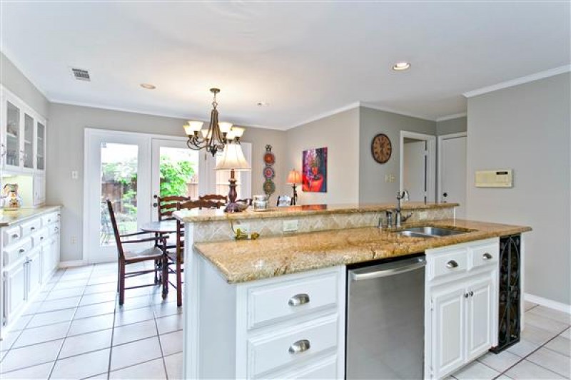    Granite Kitchen 