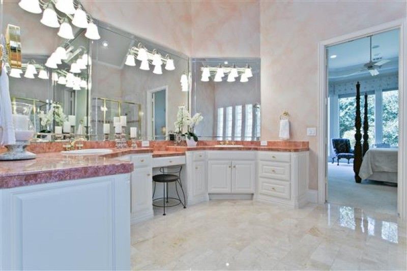    Master Bath 