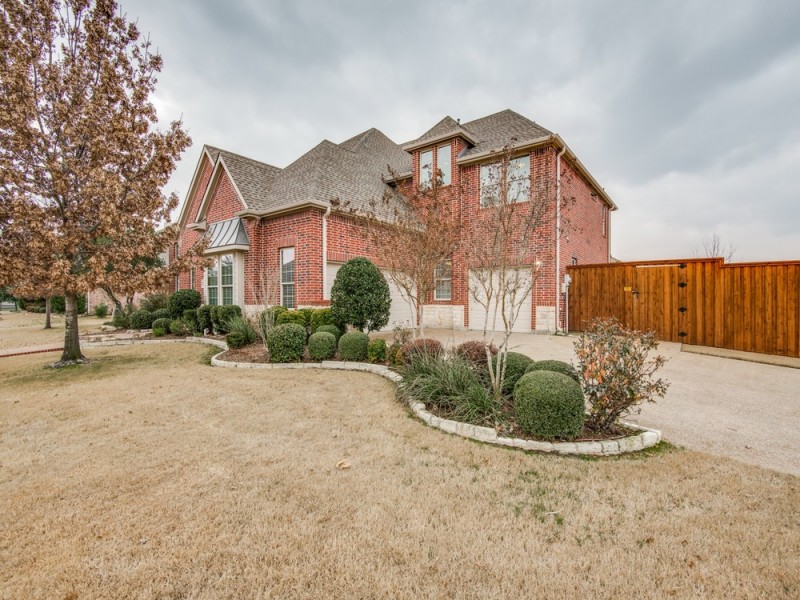     Corner Half Acre Lot 